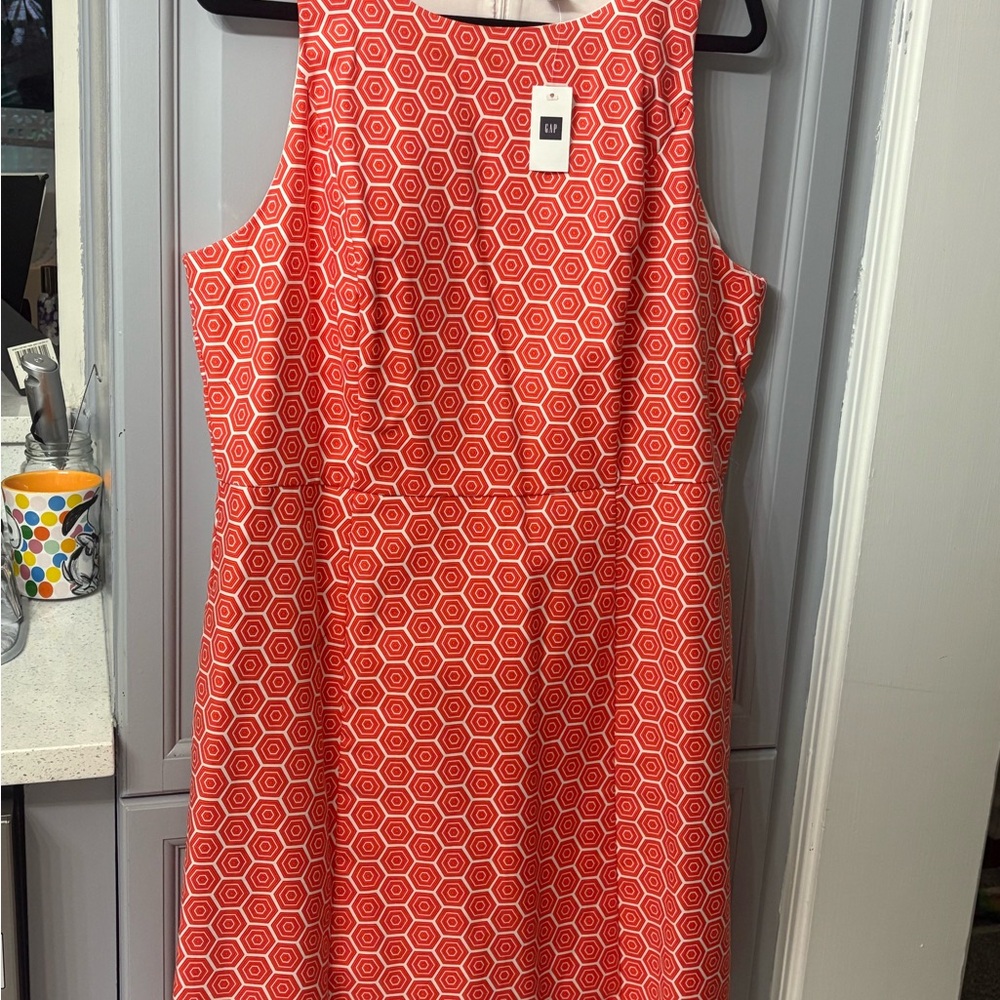 GAP Coral Hexagon Print Midi Dress